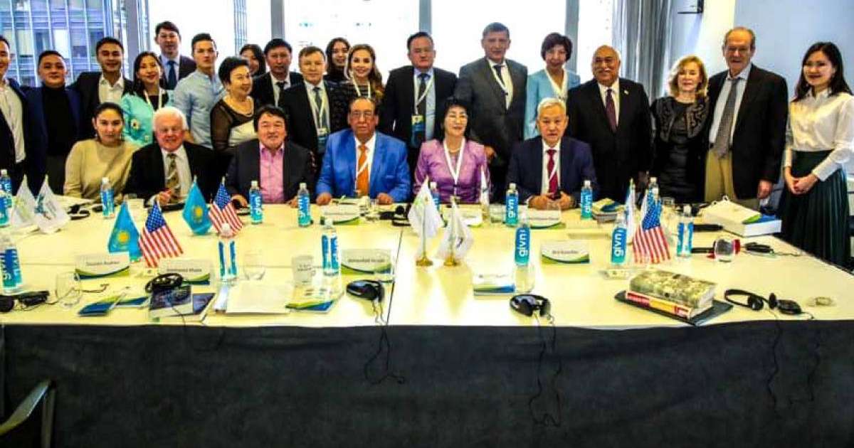 Әлемдік Қаламгерлер қоғамдастығыны құруға шақырамын