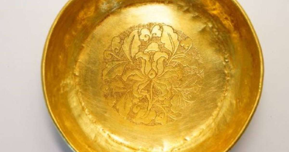 Алтын тостаған