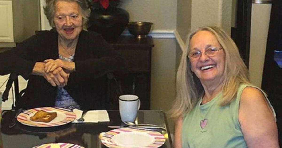 Анасы өлдіге санаған қызын 69 жылдан кейін кездестірді (фото) - новости Казахстана