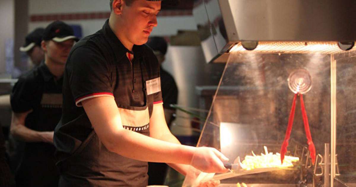 АҚШ-та дәмханаға тонаушысының жоспары іске аспады