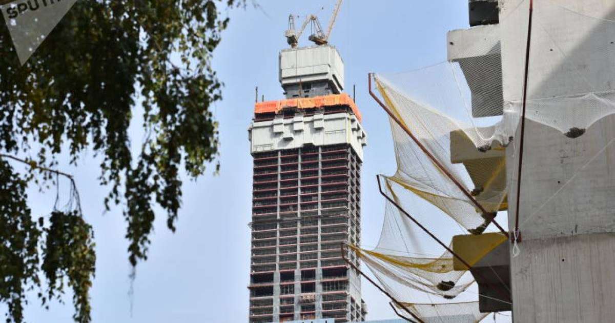 Елордада 40-тан астам құрылысшы "Nur Otan-ға" әділдік іздеп келді