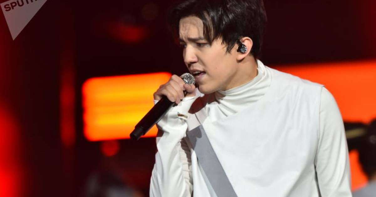 Димаш Құдайберген қазақстандық телеарнаға сұқбат берді