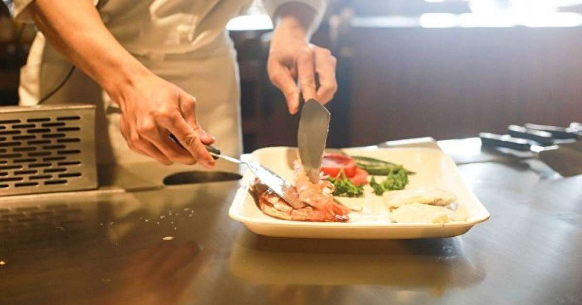 Шымкентте дәмхана қожайыны мен немересі көз жұмды