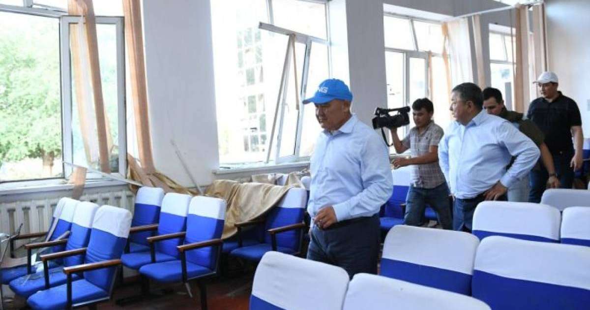 Өмірзақ Шөкеев әкім орынбасарына шүйлікті