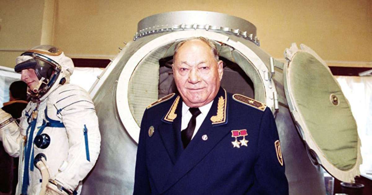 Екі мәрте Кеңес Одағының батыры атанған қазақстандықтар туралы не білеміз?