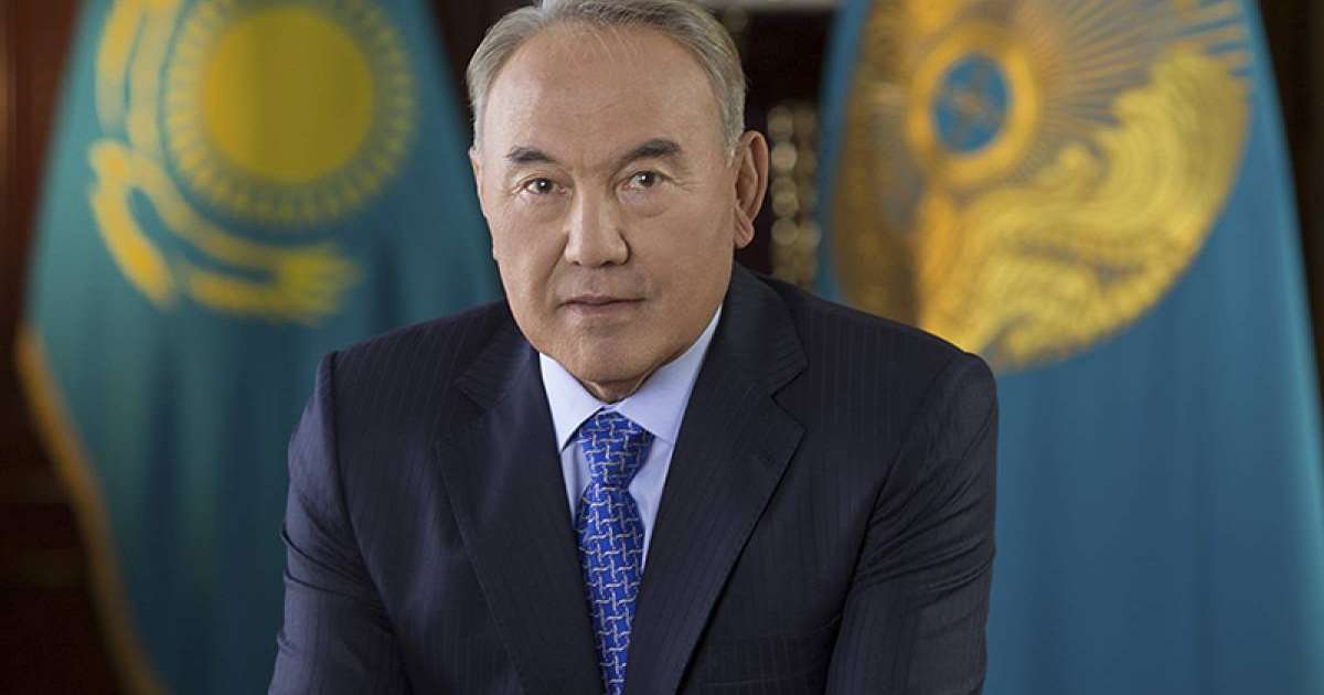 胜利日：纳扎尔巴耶夫出席俄罗斯阅兵式