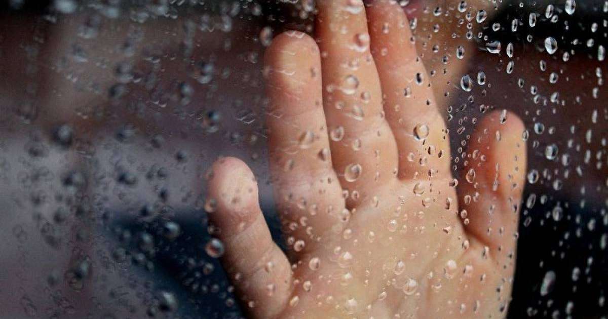 Арқалық тұрғыны 14 еркек жабылып зорлағанын айтты: полиция түсініктеме берді