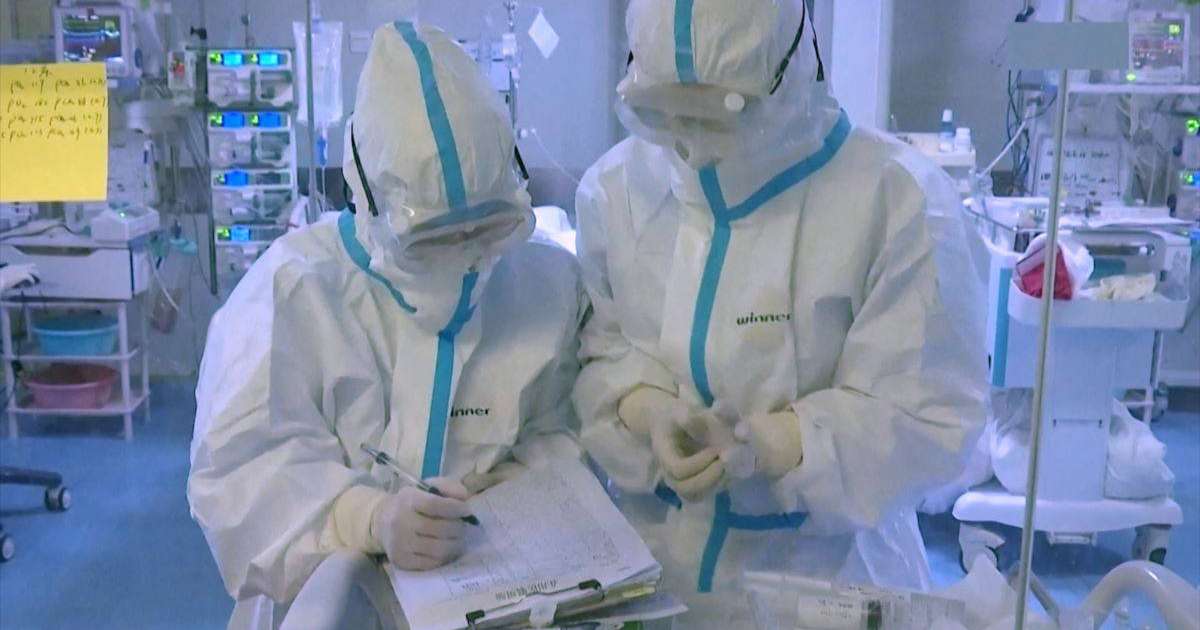 Қытайда короновирустан өлгендер саны 425 адамға жетті