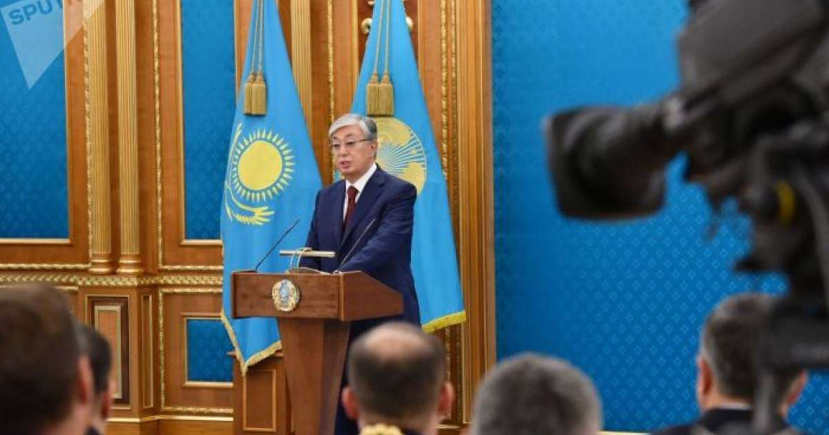 Тоқаев журналистерге сыйлықтар мен гранттар тапсырды