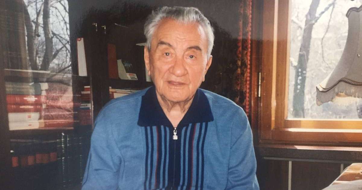 Қаламгер: Қонаев? Қанша әспеттесек те, оның кезінде 700-ден аса қазақ мектебі жабылды