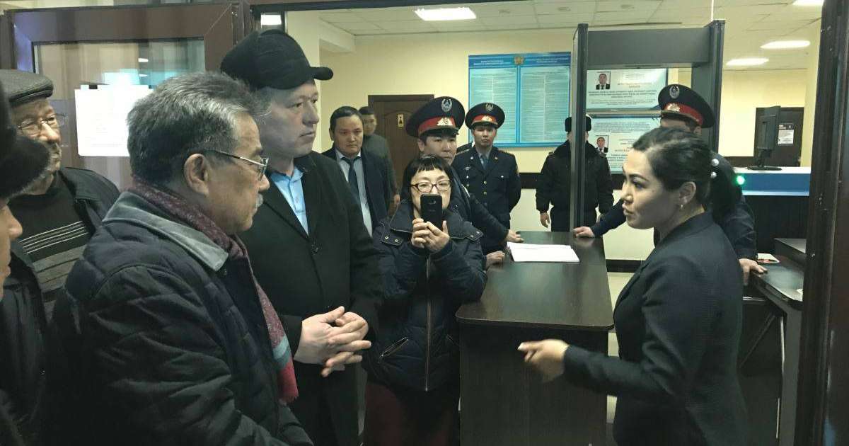 Шымкент белсенділері Қытаймен шекараны жабуды талап етті