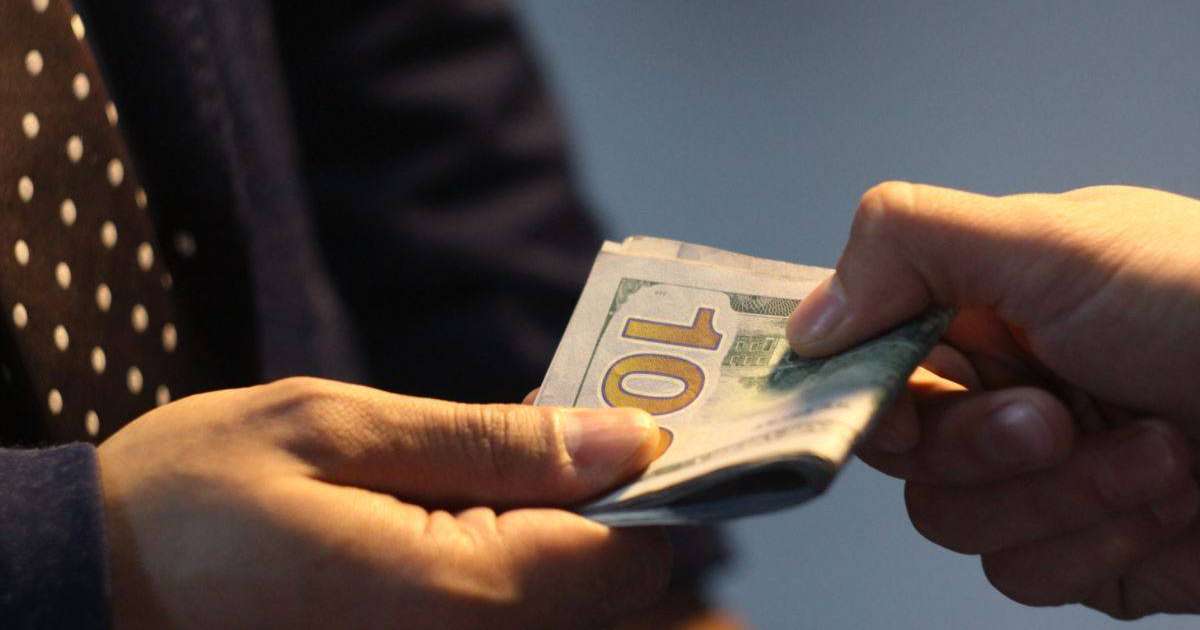 Жемқорлықпен сотталған шенеуніктер түрмеден ерте босап шығу құқығынан айрылады