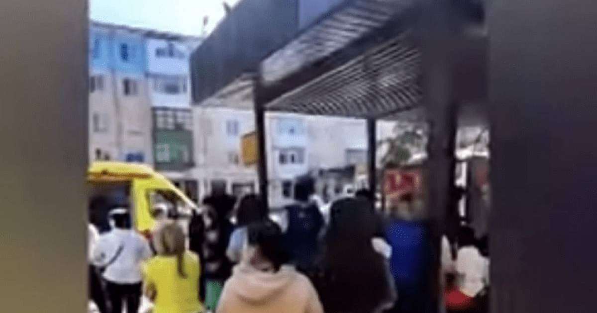 Петропавлда көлік аялдамада тұрған бес адамды қағып кетті