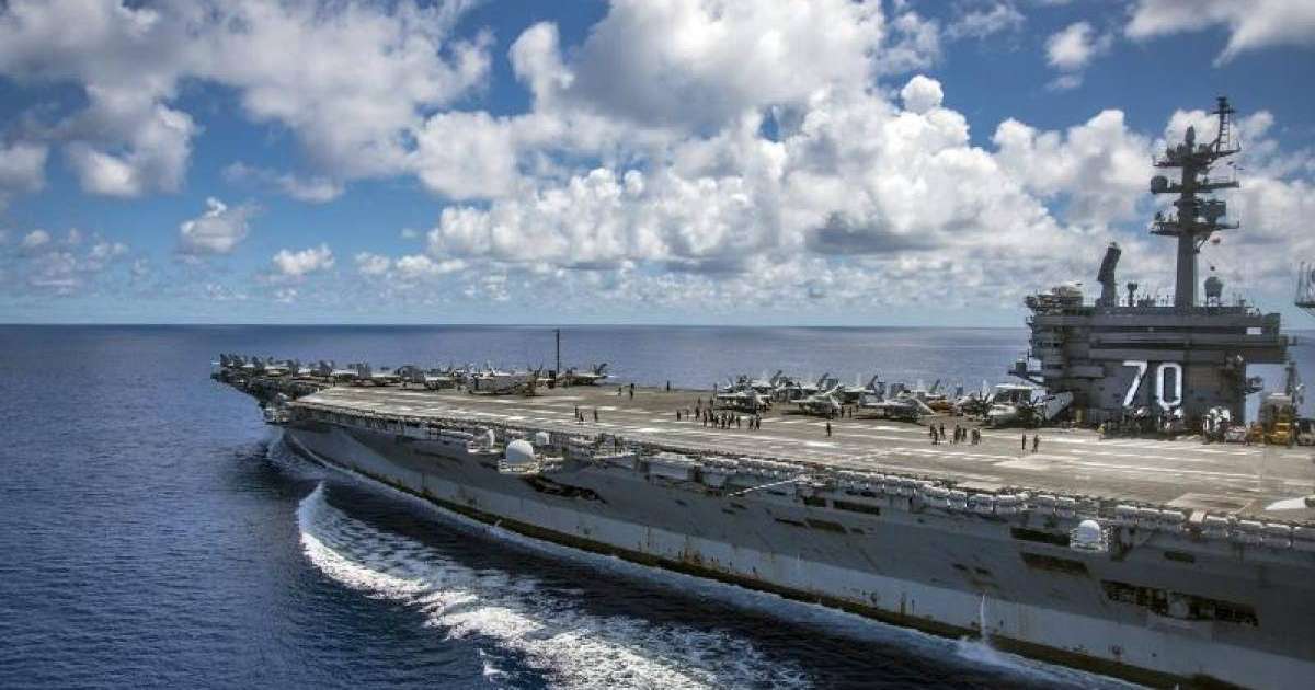 美国向中东部署航母战斗群