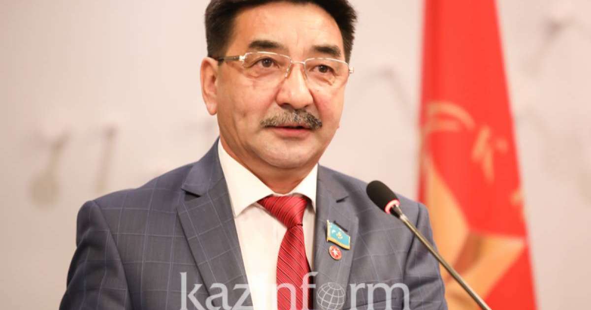 中选委：哈共总统候选人阿赫梅特别科夫完成登记程序