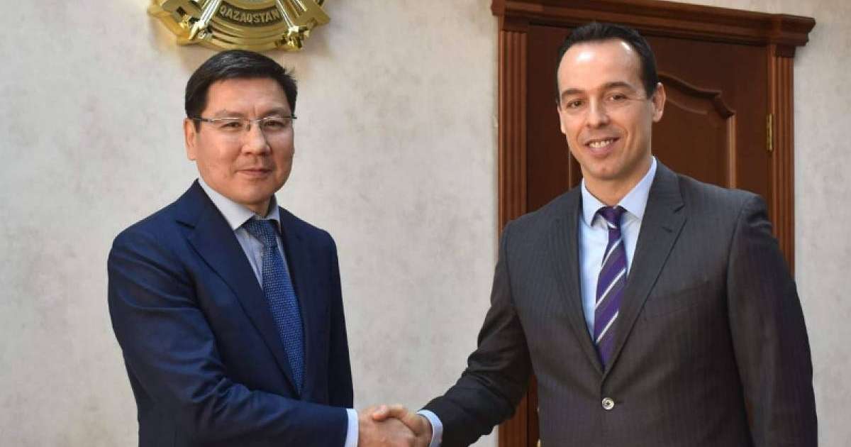 哈萨克斯坦和西班牙进一步加强国防工业合作