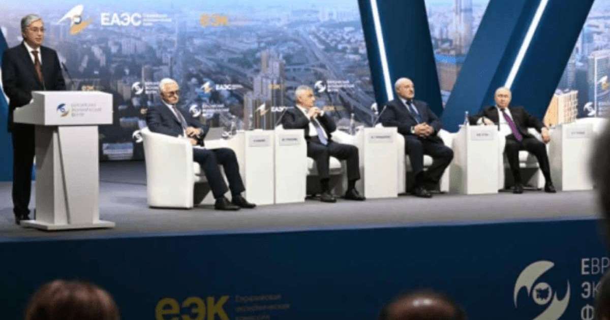 Тіпті екі елге бір ядролық қару: Тоқаев Ресей мен Беларусь мемлекеттері туралы айтты