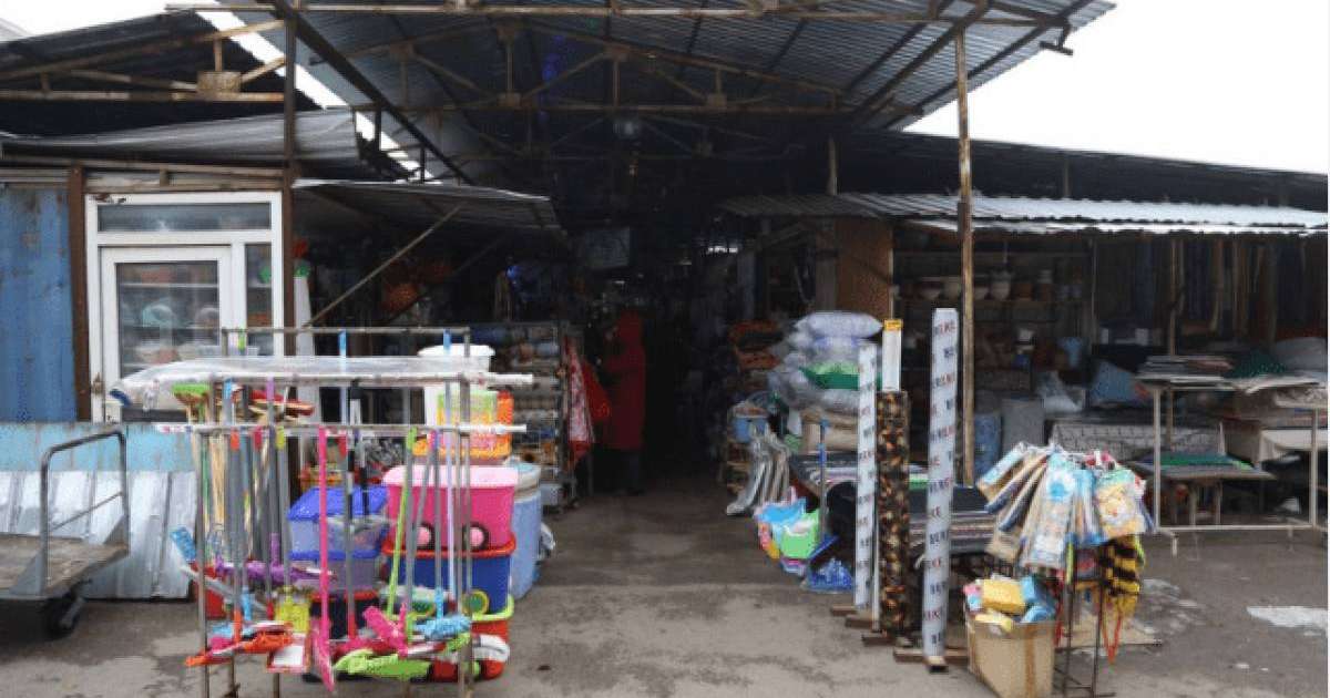 Мен үшін саяси мәселе жоқ - әкім Досаев Никольский базары туралы