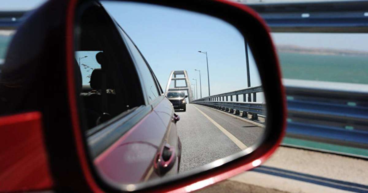 "Кешірші, інім" Видеоны өшірші деп жалынған инспектор жұмыстан қуылды   