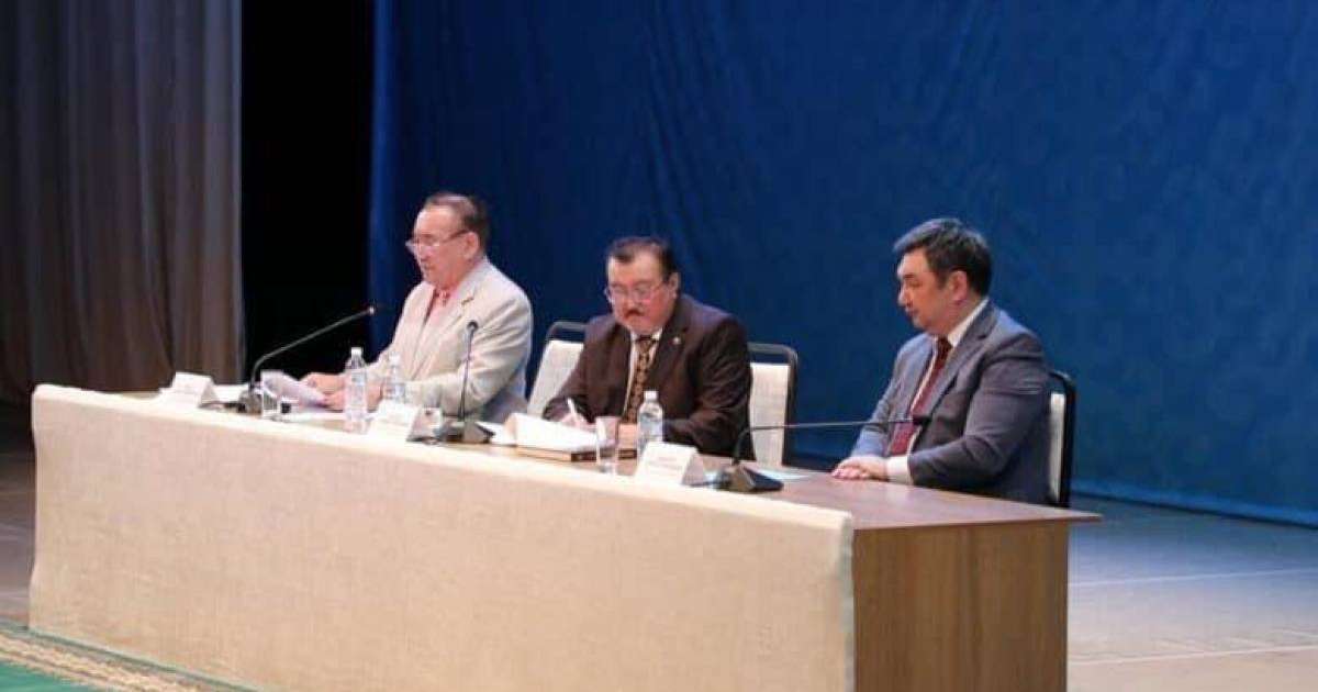 Қаламгерлер ұлт қорғаны болуы тиіс! - Қазыбек Иса