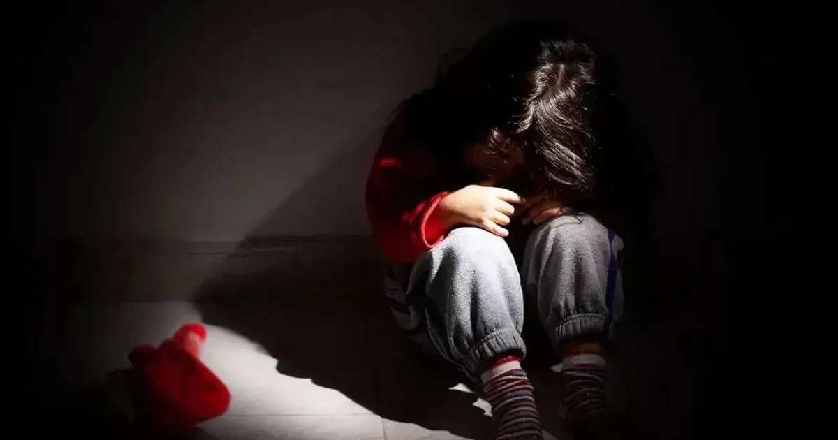 Құлсарыда 7 жасар қыз баланы суға тұншықтырып өлтірген педофил өмір бойына сотталды