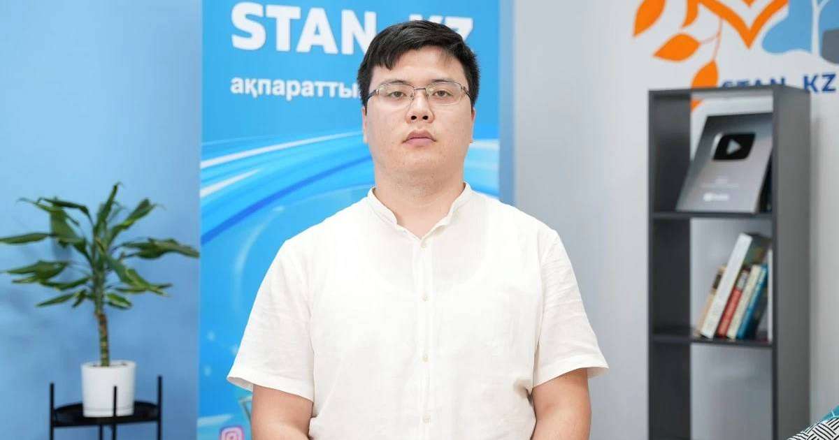 "Хиджаб – қыздарды сексуализациялау": Діни киімге қарсы петиция авторы қыздардың орамал жамылуына не үшін қарсы екенін айтты