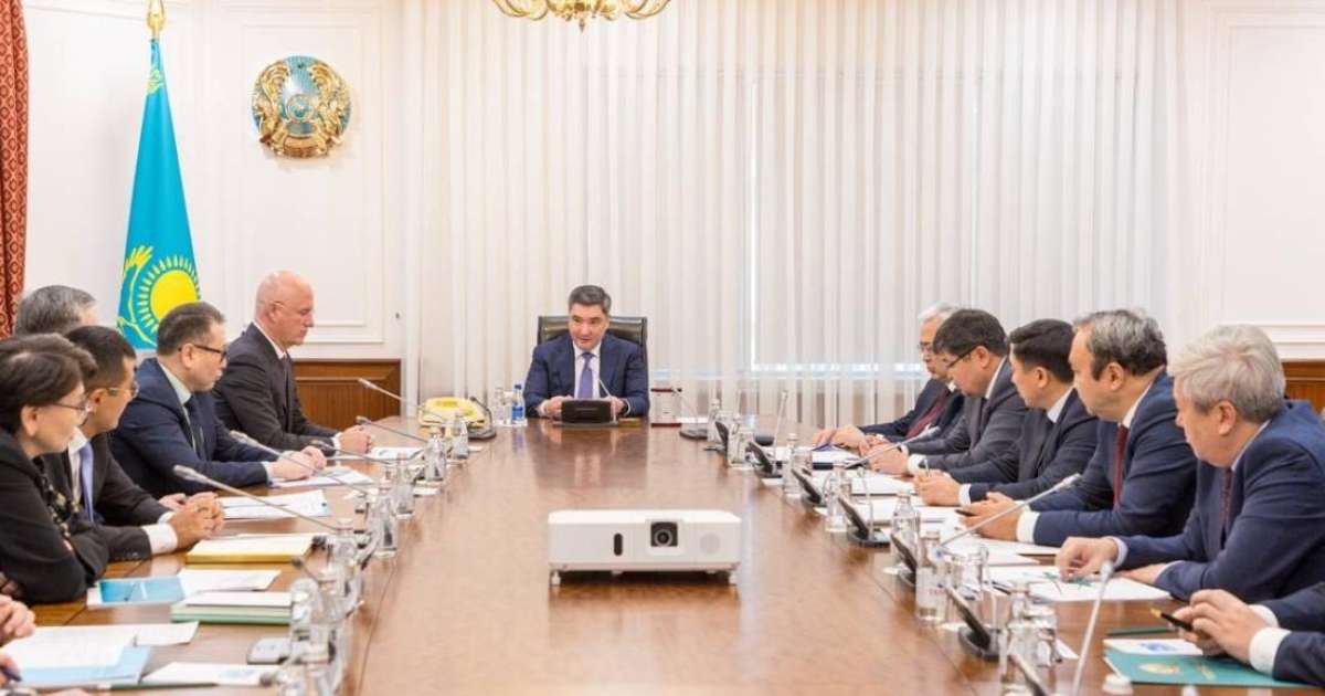 Президент тапсырмасы бойынша Үкімет макроэкономикалық тұрақтылықты қамтамасыз ету және экономикалық реформалардың теріс салдарын барынша азайту бағытында шаралар қабылдауда