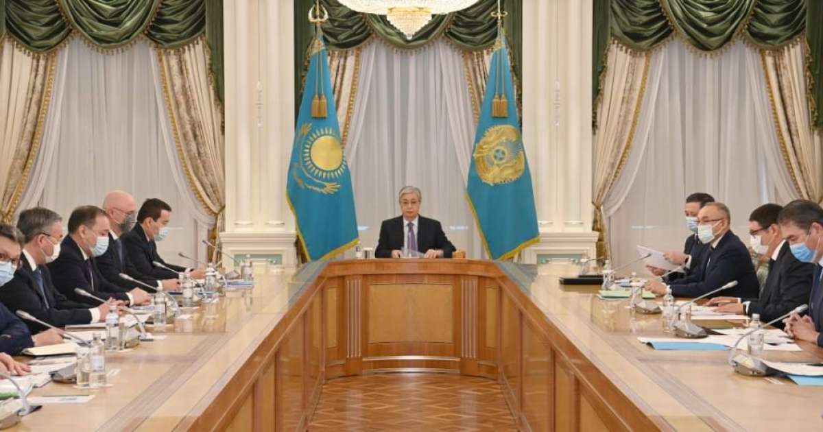 Мемлекет басшысы қаржы-экономикалық мәселелер жөнінде кеңес өткізді