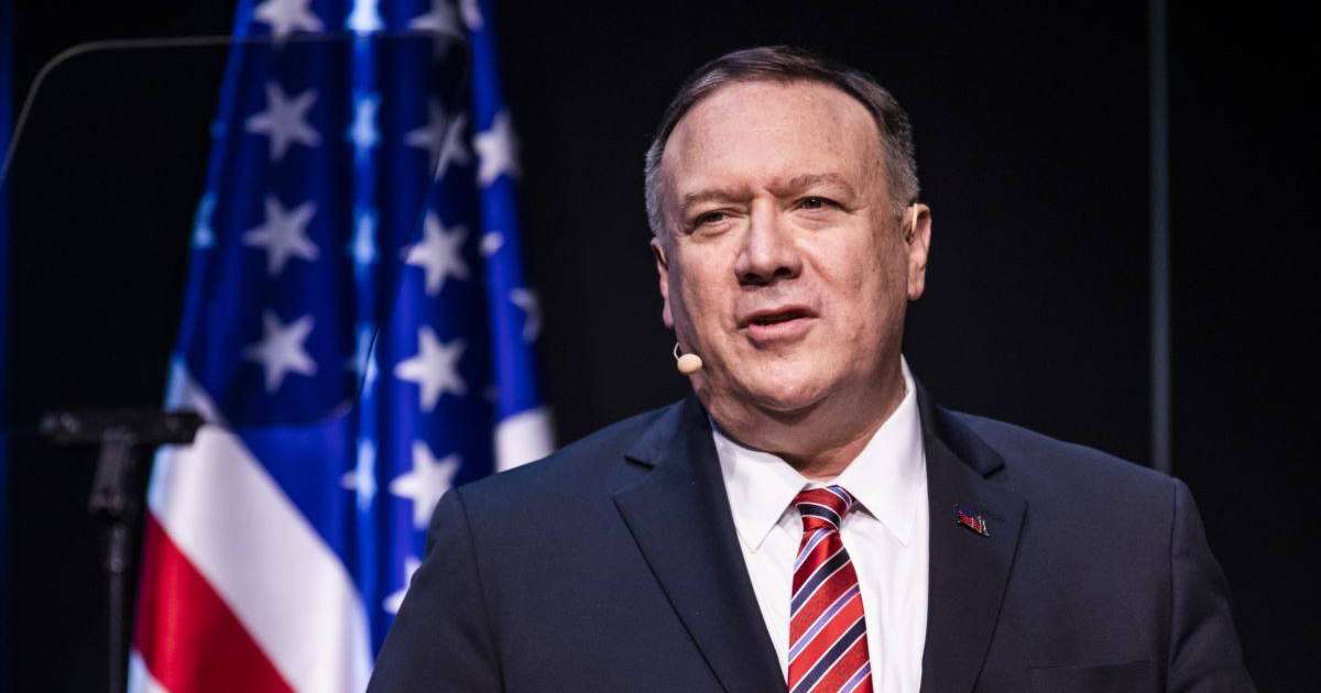 NPR репортерін Помпео сапарына ілесетін журналистер қатарынан шығарып тастады