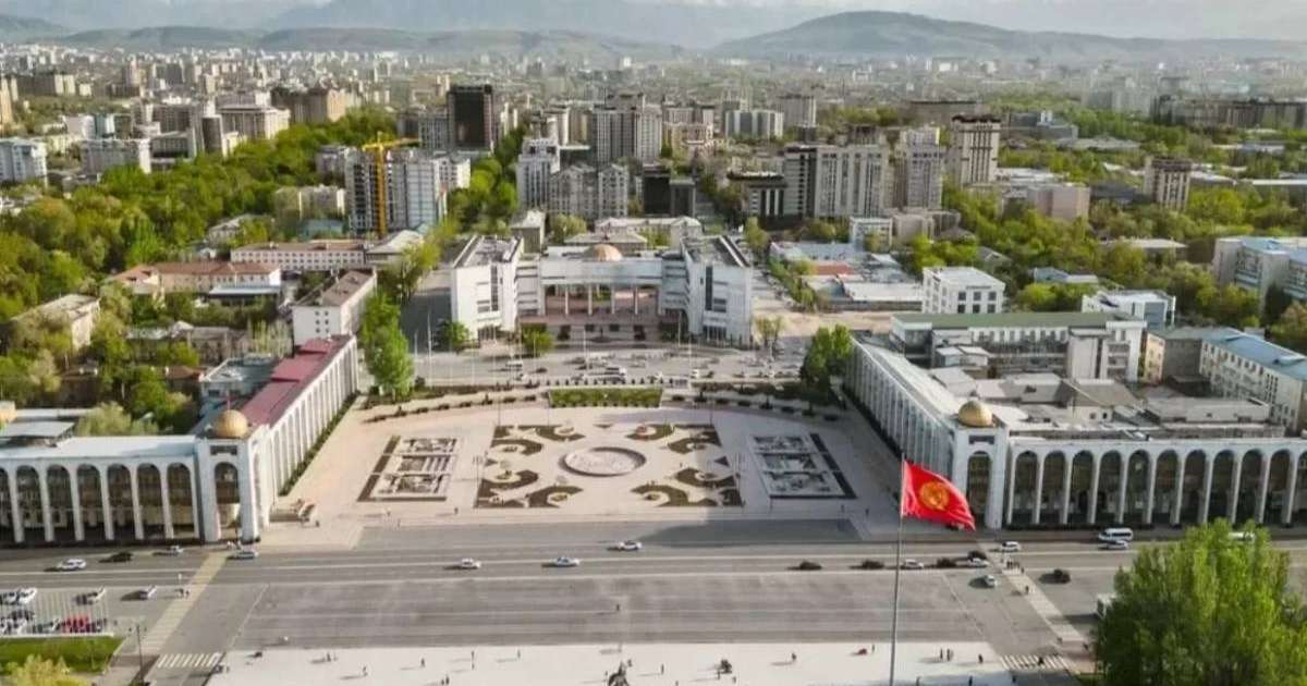 Қырғызстанда ел астанасын Бішкектен басқа қалаға көшіру ұсынылды