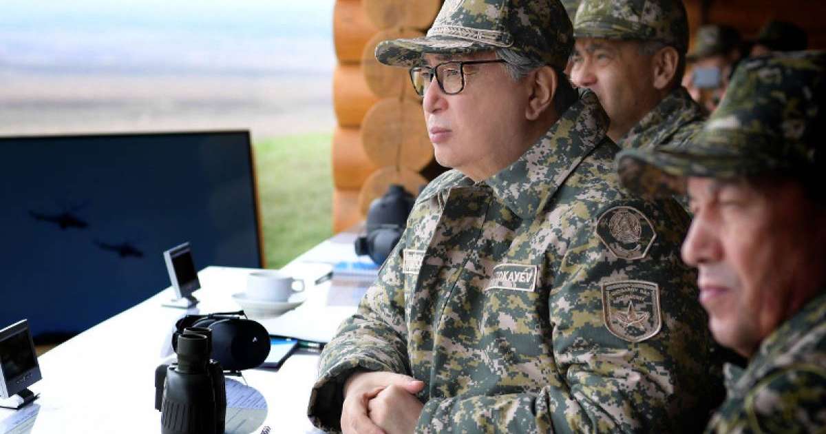 托卡耶夫总统：保卫国家主权和领土是武装力量的首要任务