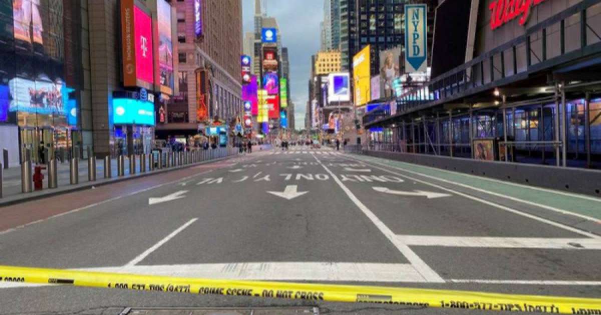 Нью-Йорктегі Таймс-сквер алаңында атыс болды