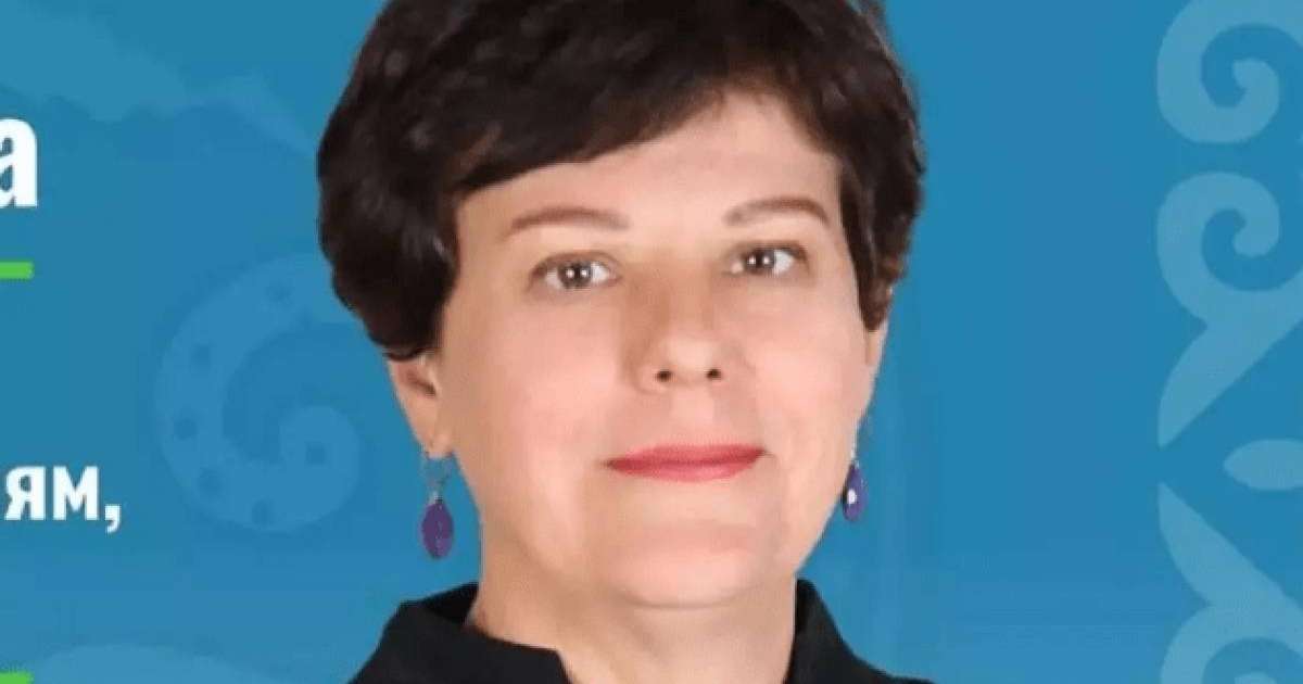 Анна Башинская депутаттық мандатын тапсырды