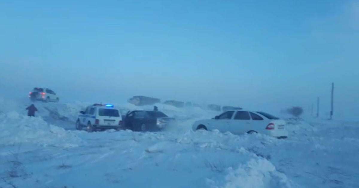 Астанада бораннан әуе рейстері кешігіп, мектепте сабақ тоқтады