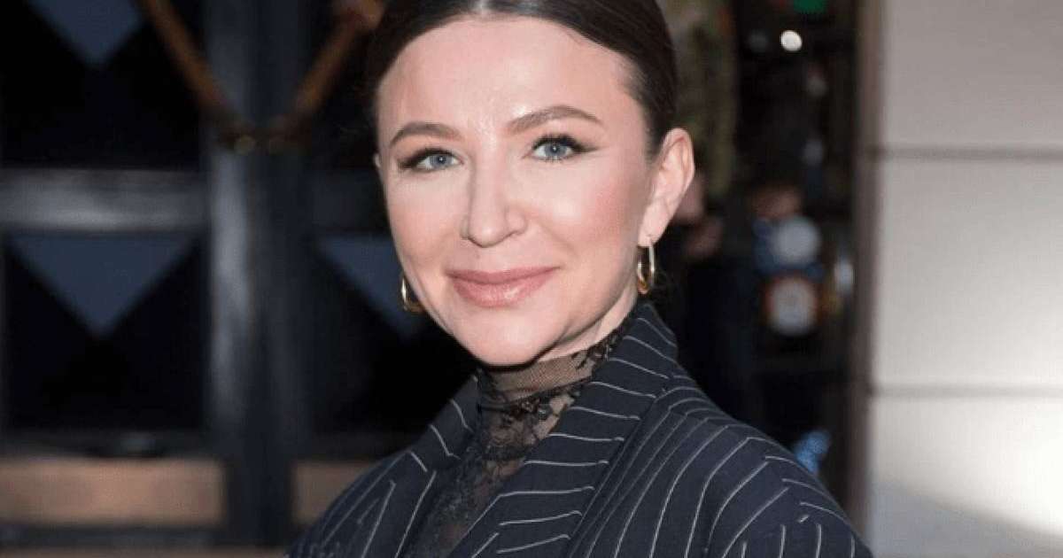 Алматыға ұшпақ болған: Ресейде үстінен қылмыстық іс қозғалған танымал блогер Елена Блиновская ұсталды