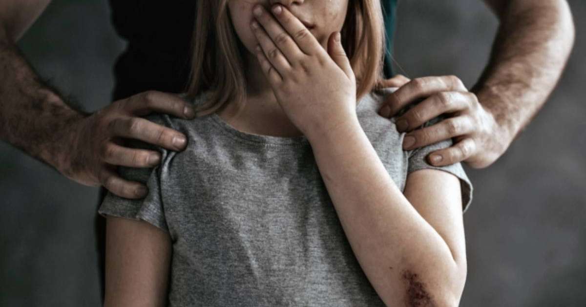 Қазақ қызының мұңы: 6 жасымнан бастап туған екі ағам зорлап келді