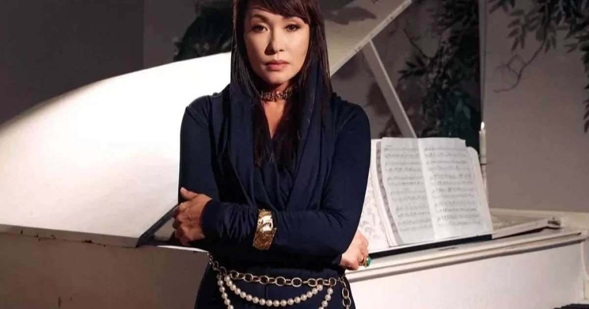 «Өмірге ғашықпын»: Толқын Забирова тыңдармандарына тосынсый дайындап жатыр    