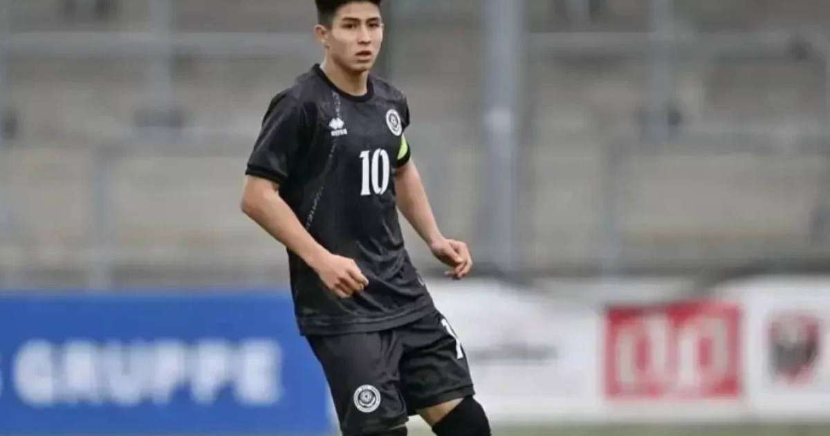 Министр келесі жылы «Челсиге» ауысатын Дастан Сәтбаевтың Қазақстанда оқитынынан үмітті