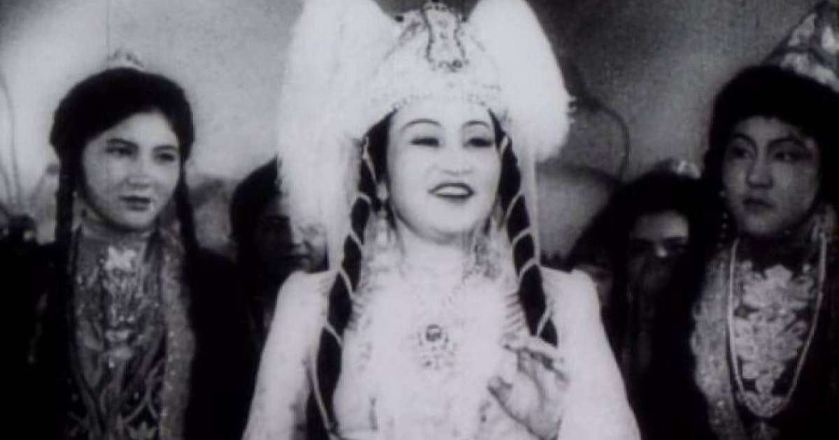 Күләш Байсейітова: өмірбаяны, әндері, отбасы, депутаттық қызметі