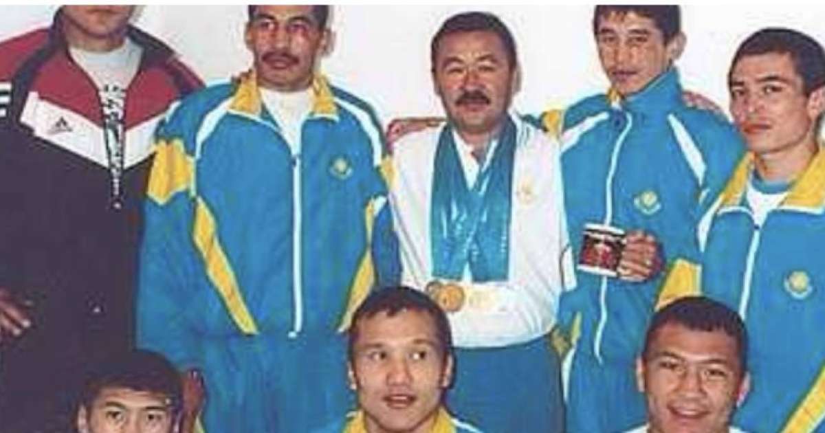 “Шенеунікке ұнамай қалған” - Танымал бапкер бүгін де еден жуып жүр