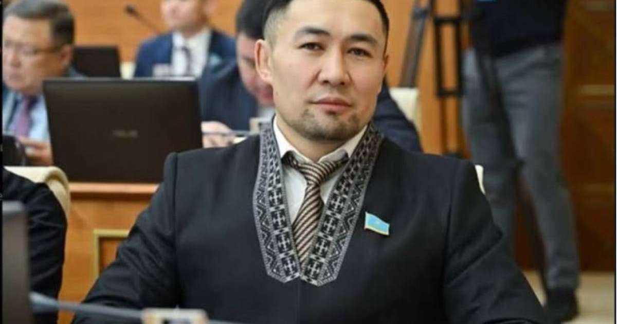 Назаровтың анасына арнаған құттықтауы Мәжіліс регламентін қайта қарауға түрткі болды