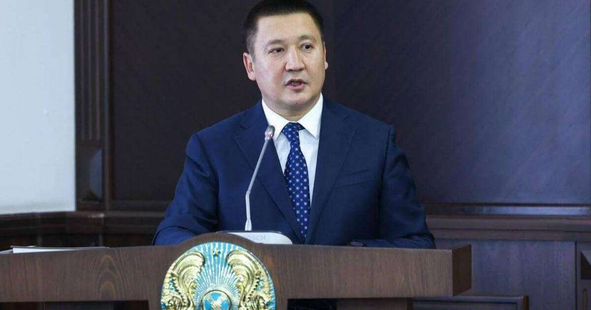 Тұрғындарды қазақша үйренуге мәжбүрлемеу керек - Павлодар облысының әкімі