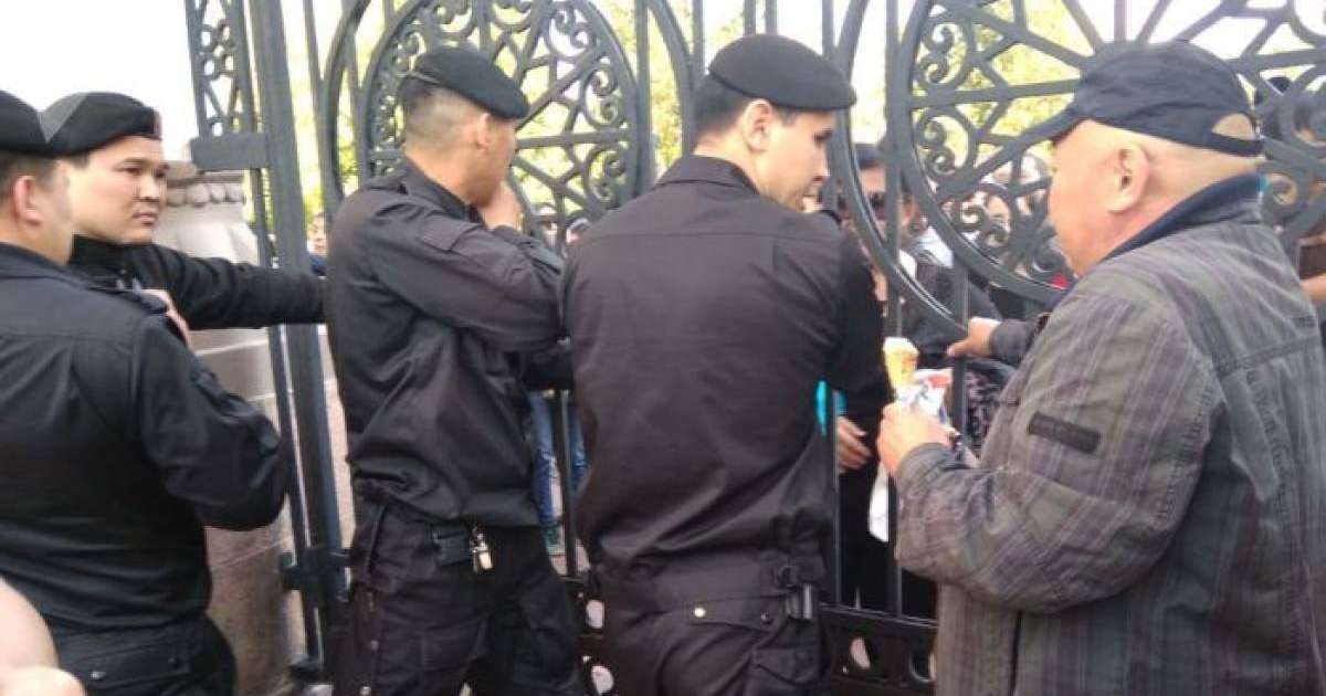 Қазақстанның бес қаласында митинг өтті: министрлік түсініктеме берді