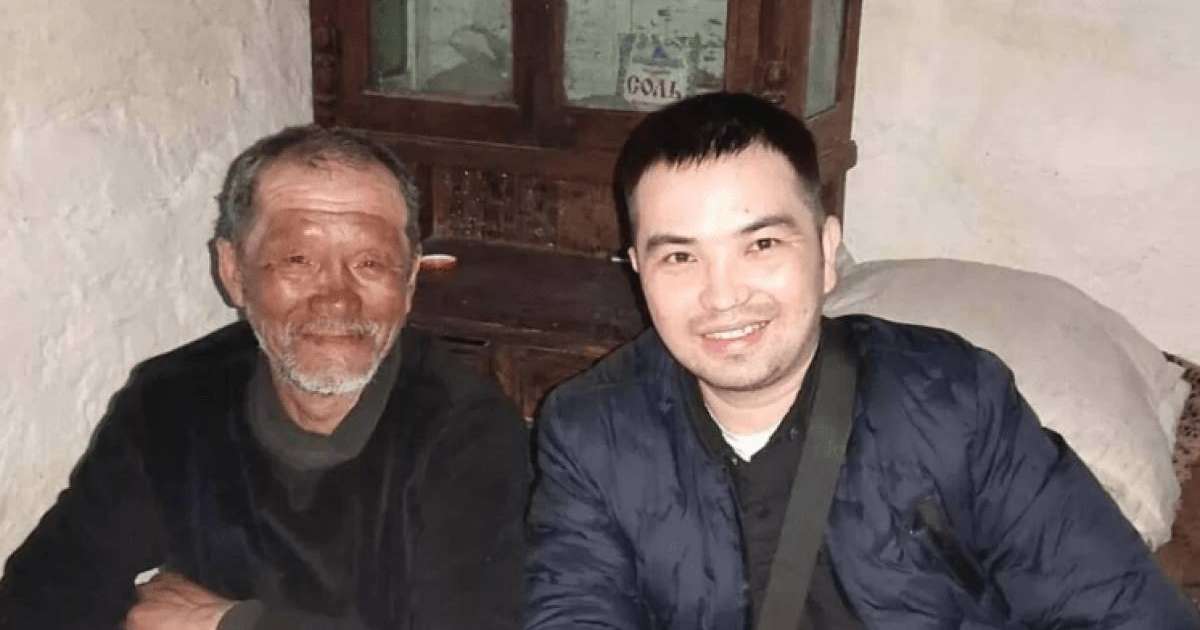 Семейде 30 жылдан кейін әкесі мен баласы қауышты