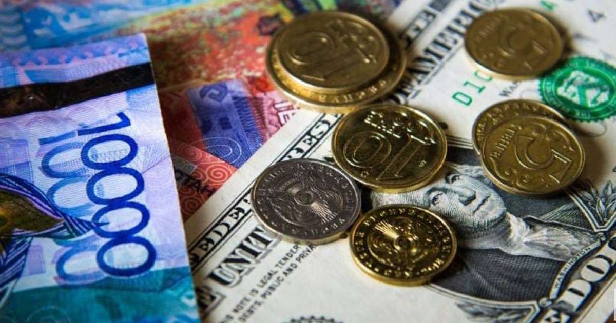 Доллардың есептік бағамы қашан қаралады?