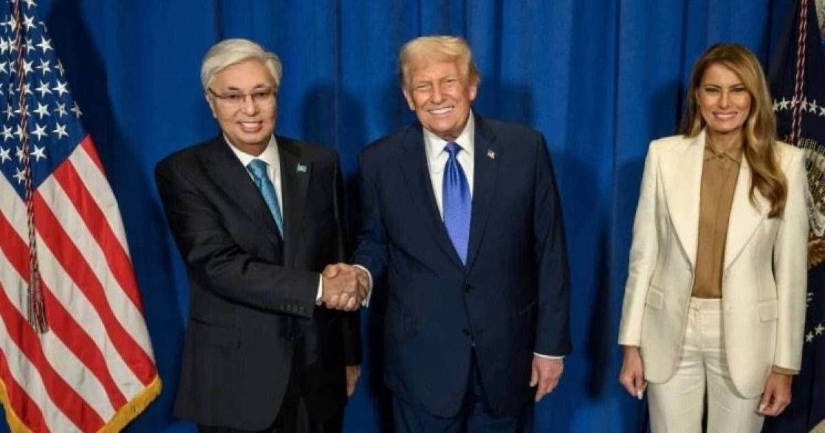 Президент Тоқаев пен Дональд Трамптың бірге түскен суреттері жарияланды