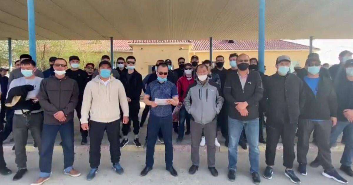 Жаңаөзен мұнайшылары наразылыққа шықты