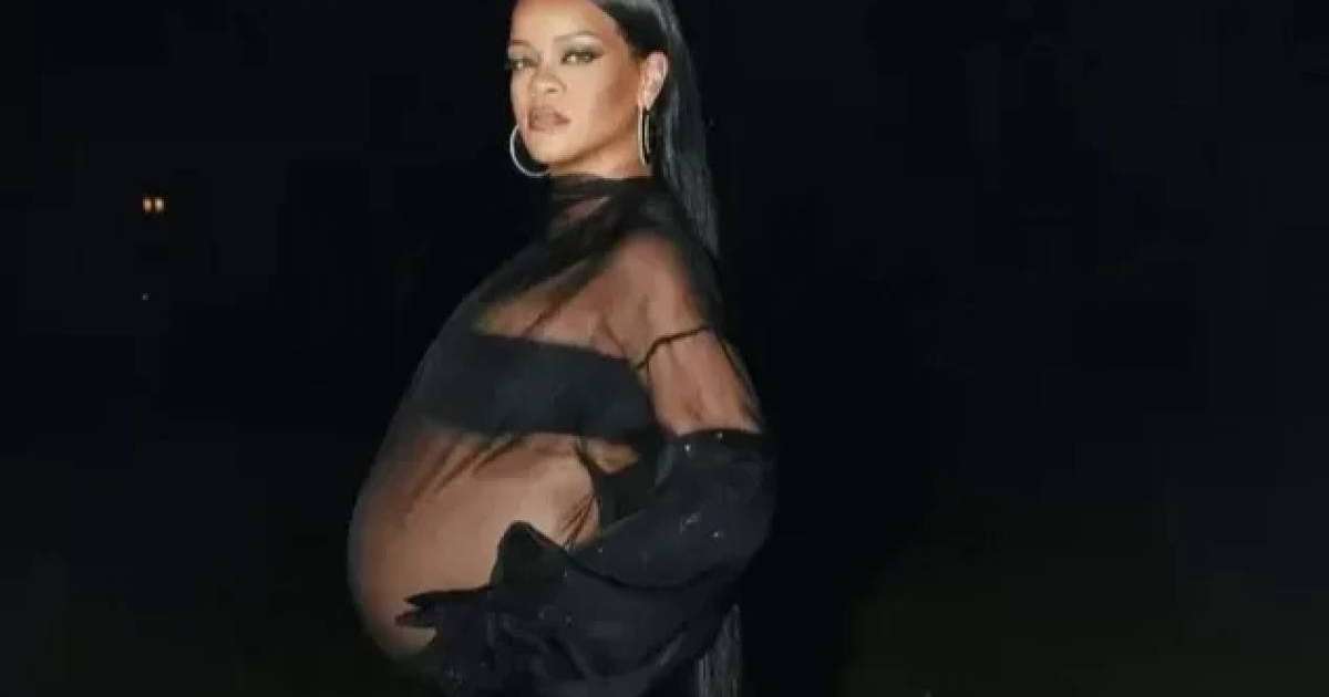 Әнші Рианна үшінші cәбиін дүниеге әкелді