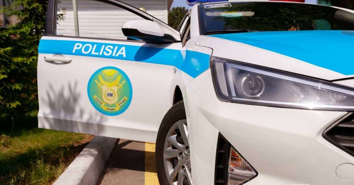 Полицей мен сот орындаушы борышкерлерді бірге ұстауда