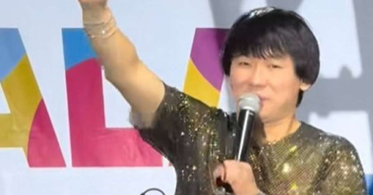  Қала күнінде ән салған Қайрат Нұртас үлкен сынға қалды